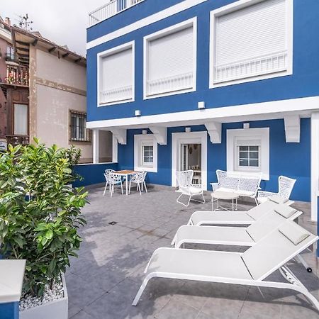 Villa Marta - Apartamentos Centricos Junto Al Mar Кастро-Урдиалес Екстериор снимка